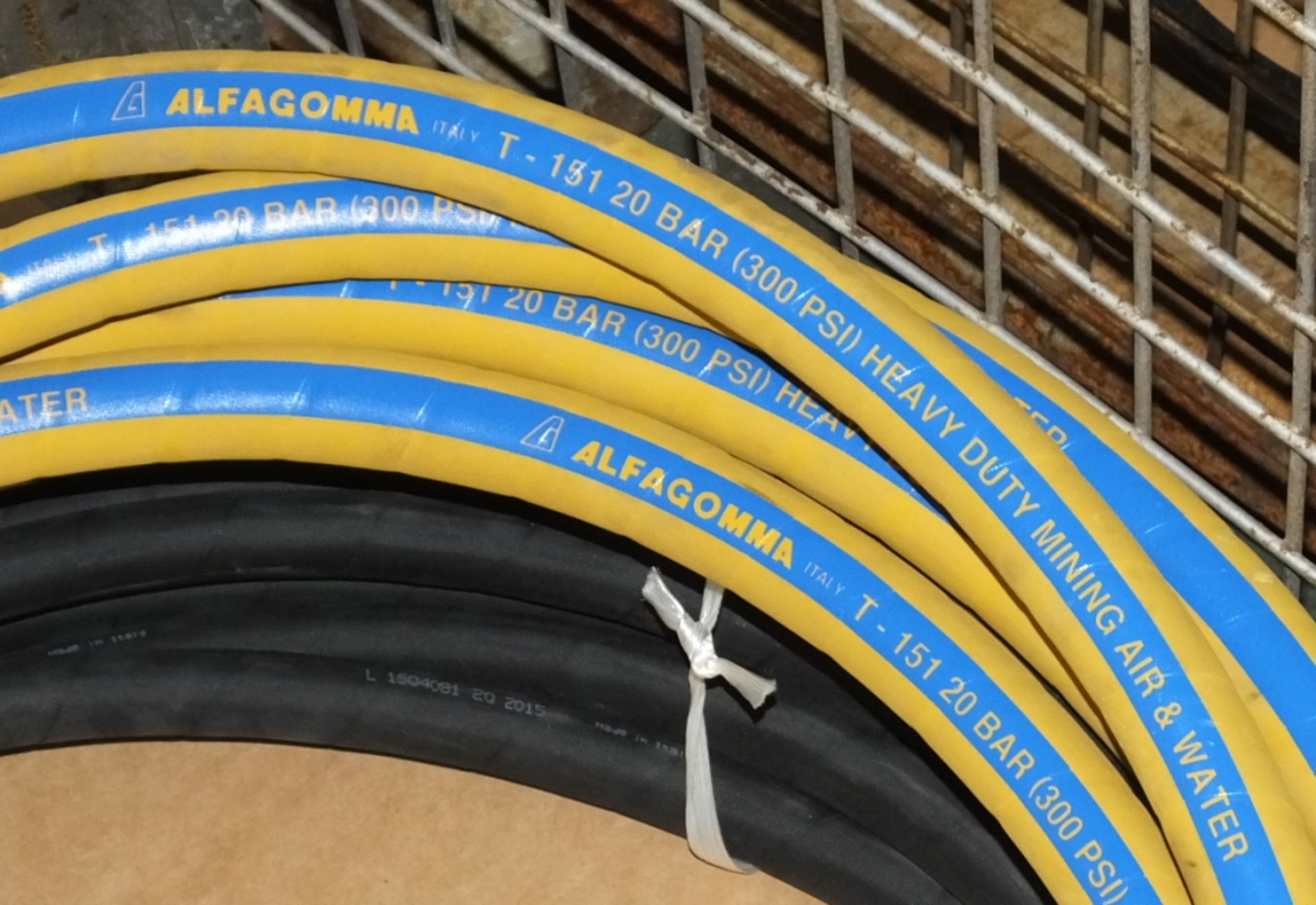 7x Rubber Hoses - Image 3 of 5