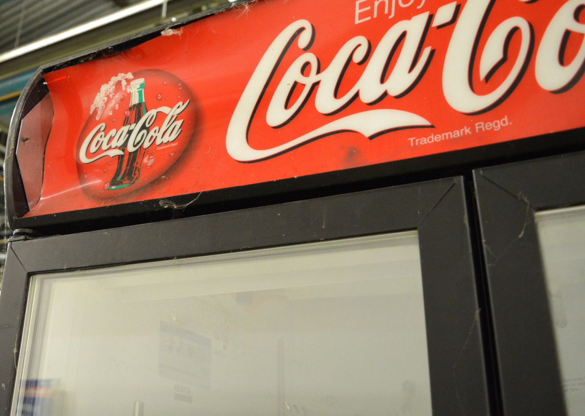 Coca-Cola Double door drinks fridge - Image 2 of 3