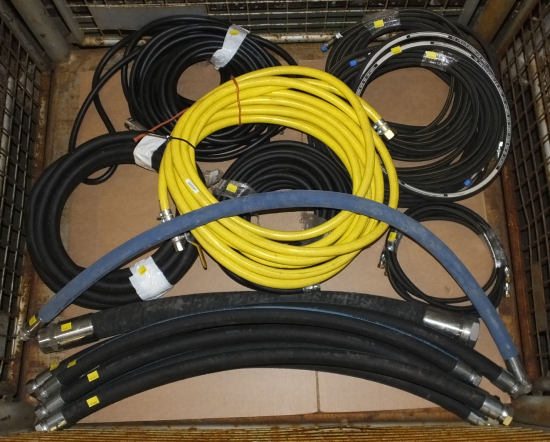 18x Hydraulic Hoses