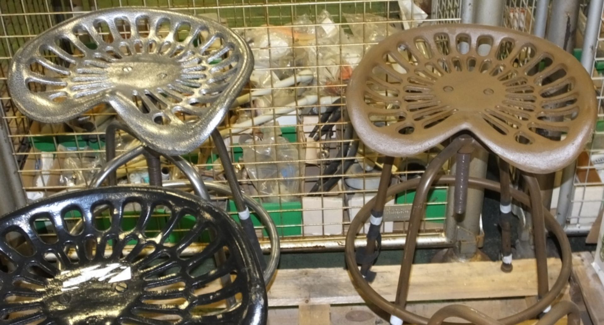 4x Tractor Style Metal Stools - 2x Brown, 1x Black, 1x Silver - Image 2 of 3