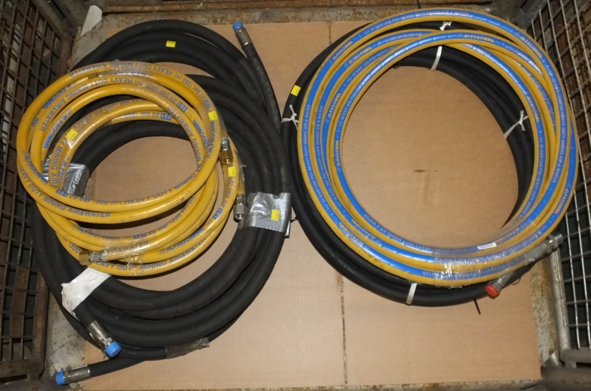 7x Rubber Hoses