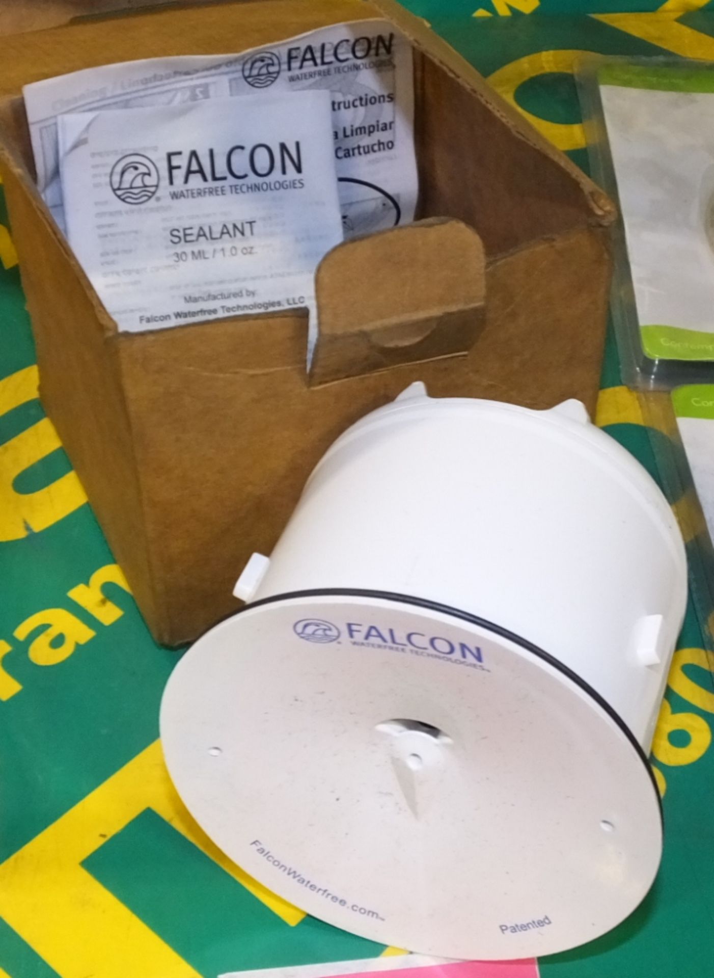 Falcon Sealant unit - Image 2 of 2