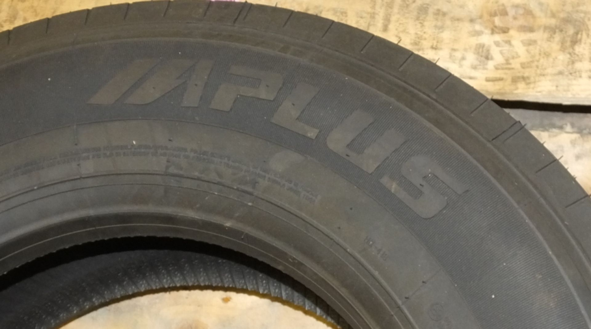 Alplus 265 / 70R 19.5 S201 tyre (new & unused) - Bild 2 aus 5