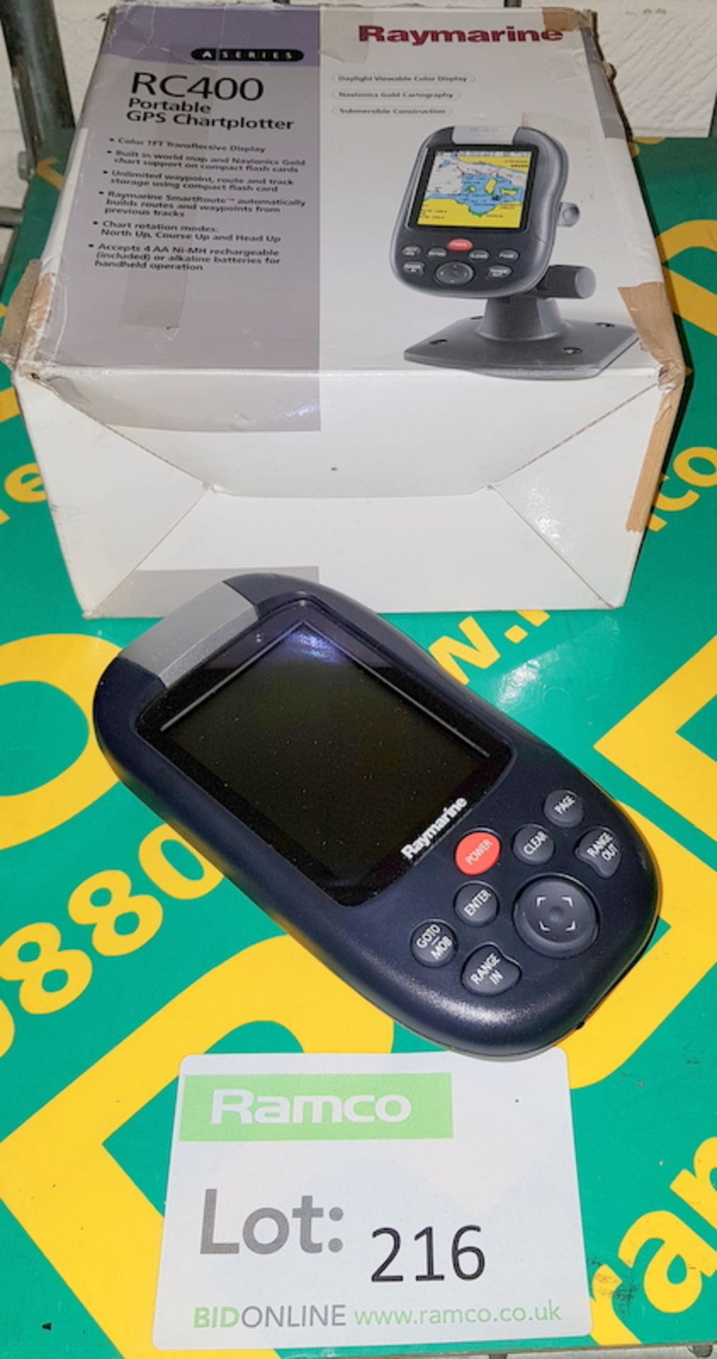 Raymarine RC400 Portable GPS Chartplotter