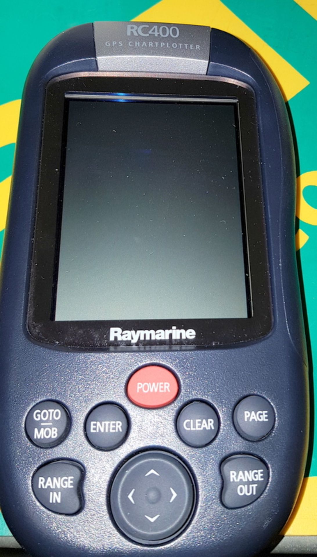 Raymarine RC400 Portable GPS Chartplotter - Bild 2 aus 2