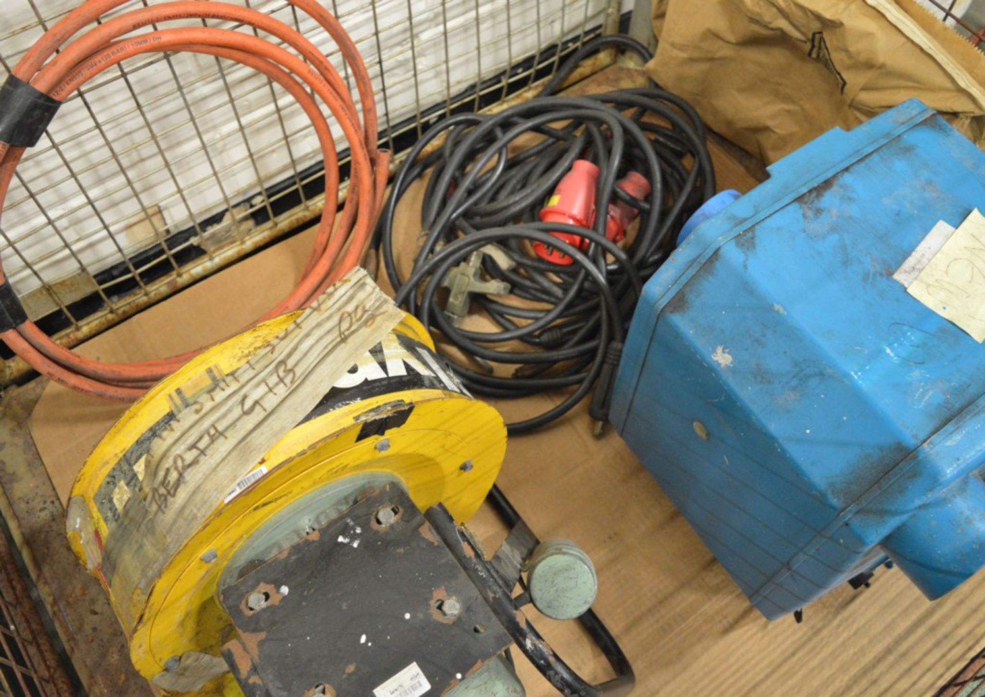 Plymouth Fan unit, Munters Fan Unit, Hosing, cables - Bild 2 aus 2