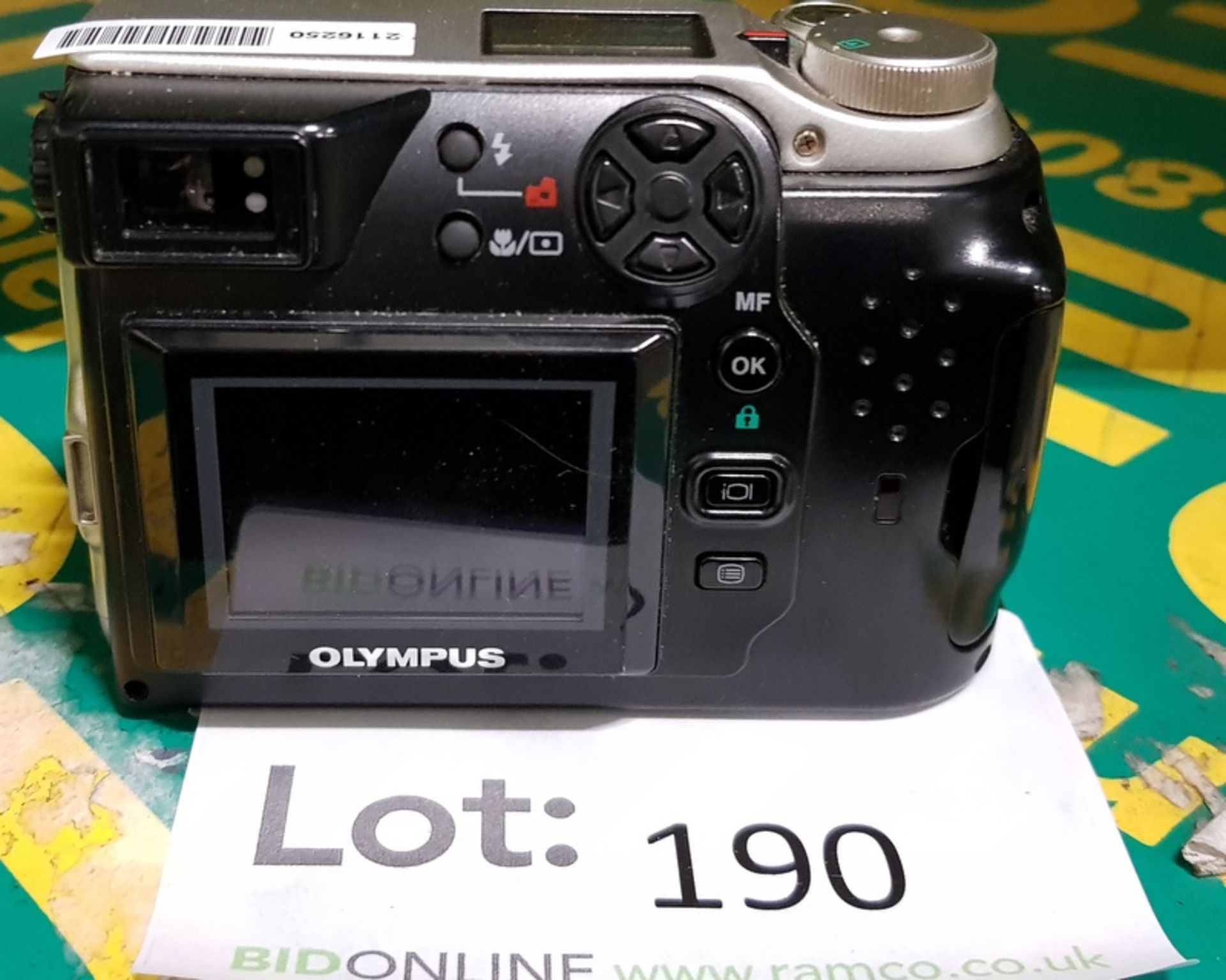 Olympus C-2020 Z - Camera - Bild 2 aus 4