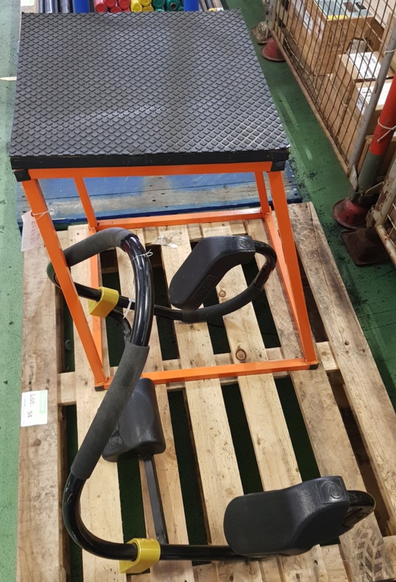 Precise Scrunch Exercise.Unit, Metal Frame Bench - Image 2 of 3