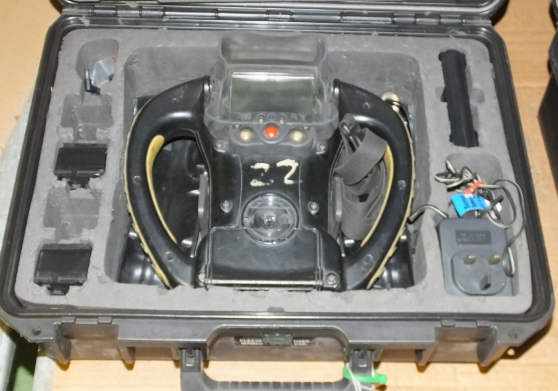 Argus 3 Thermal Image Camera Set in carry case