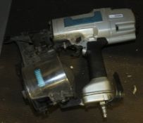 Makita 5573 Nailgun 45-90mm