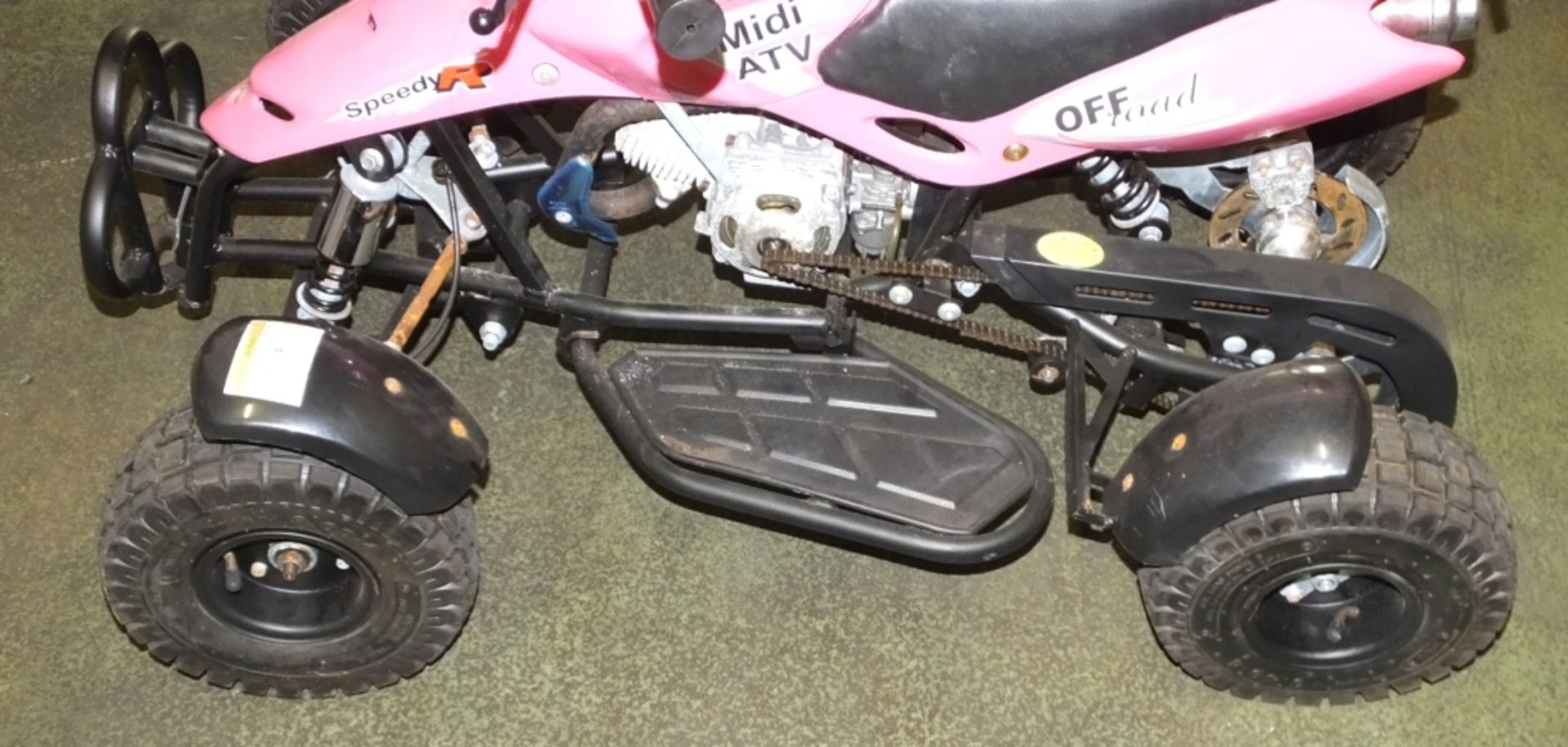 Midi ATV-R 2 Stroke Mini Quad - pull cord in missing - Image 7 of 7