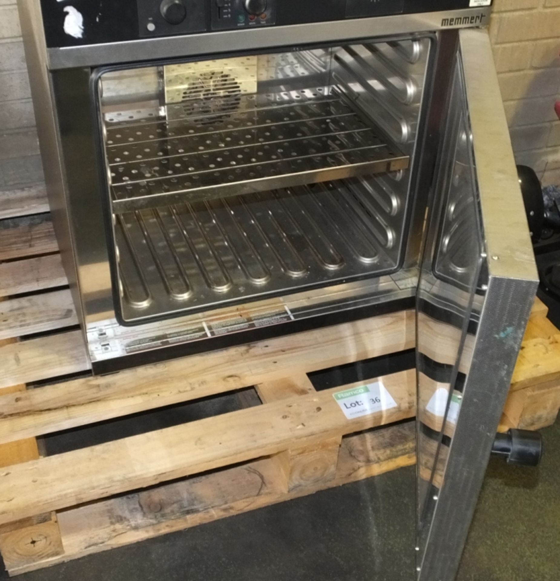 Memmert Laboratory Drying Oven 230v - Bild 3 aus 3