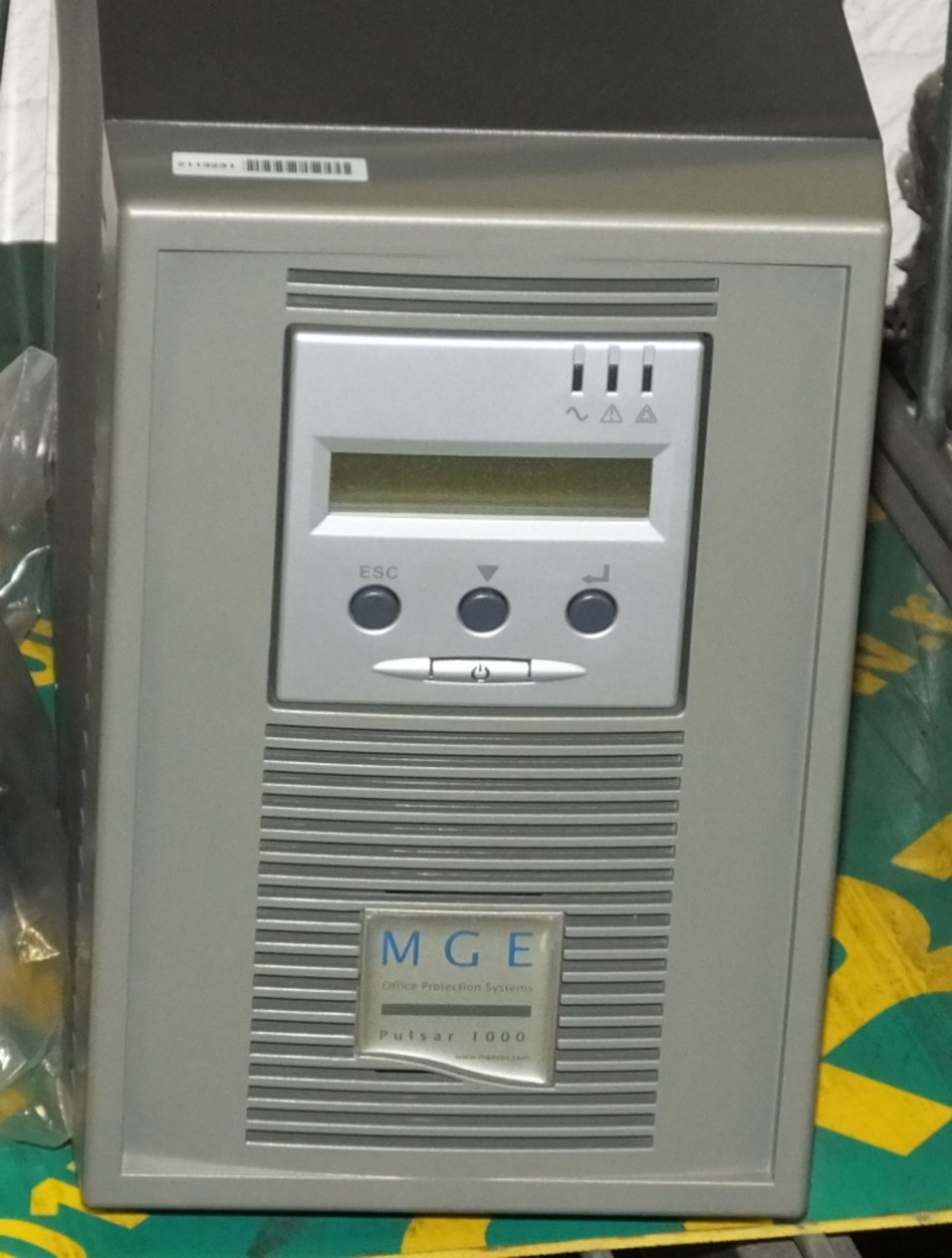 MGE Pulsar 1000 UPS - Image 2 of 2