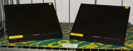 2x Samsung LCD Monitors Model SMO-1721p