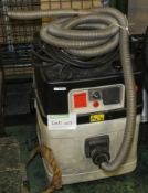 Elu EVE938 Vacuum Cleaner