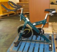 Instyle Aerobike V850 Exercise Bike