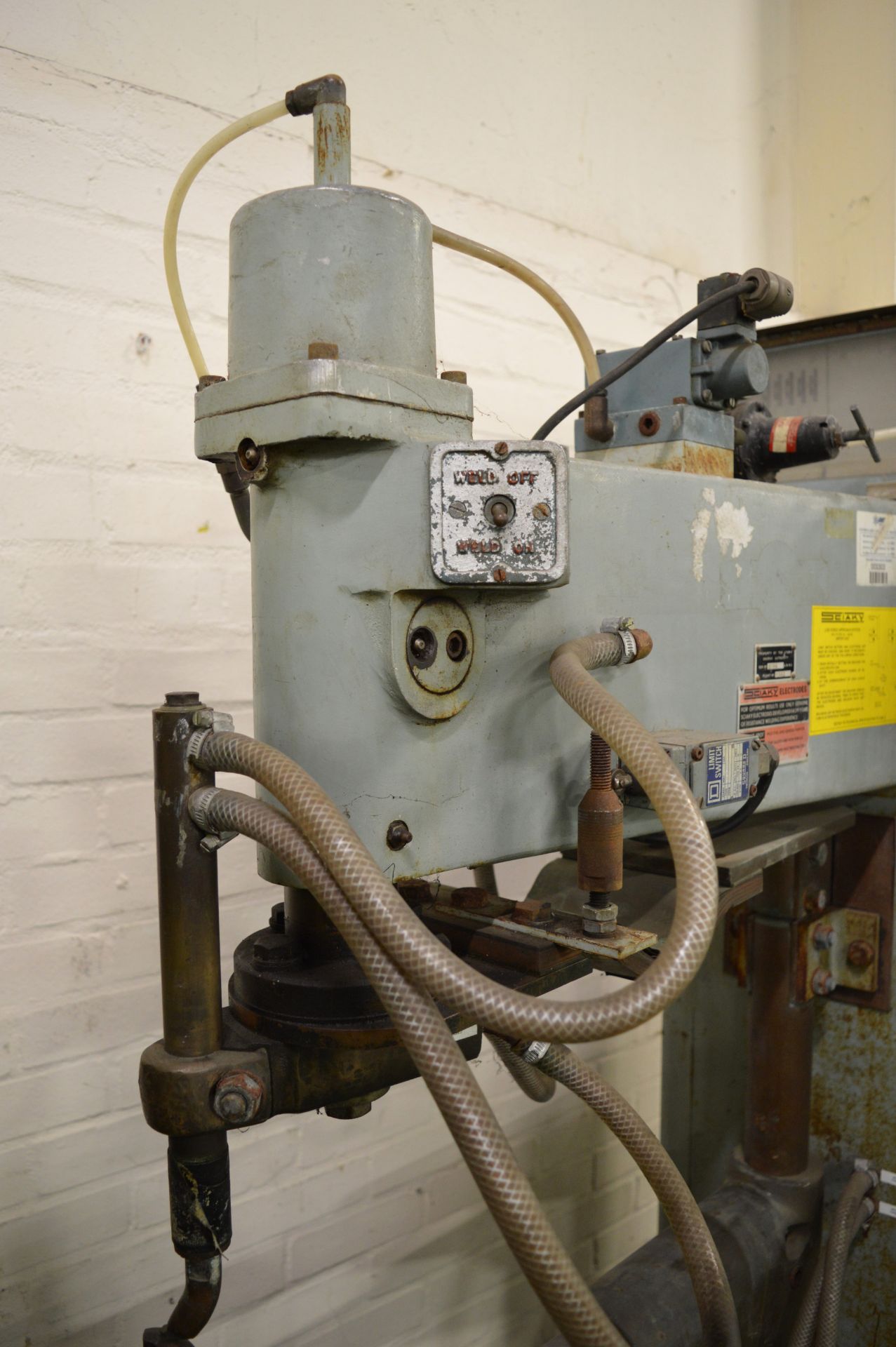 Sciaky Floor Standing Electric Spot Welder - Image 3 of 5