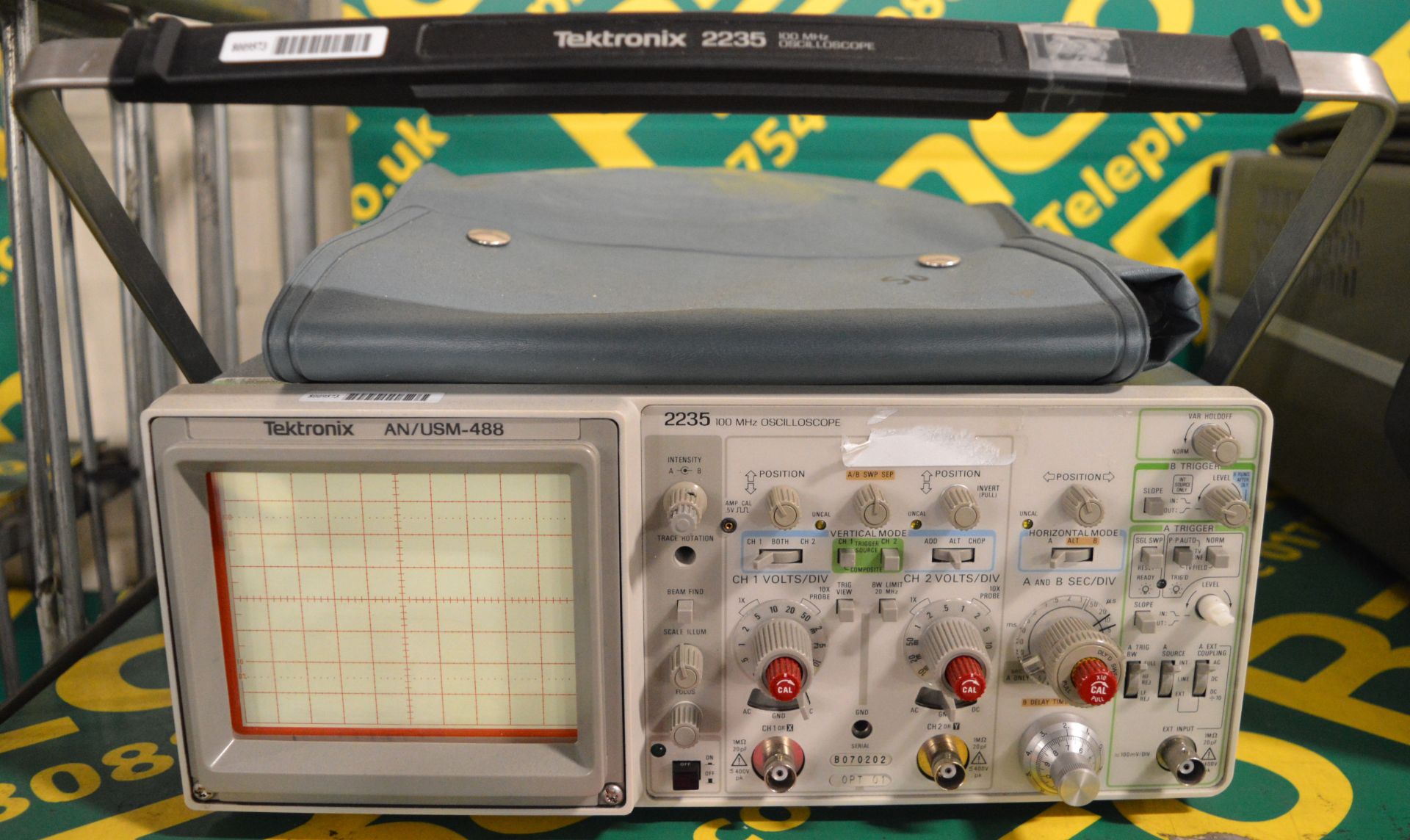 Tektronix AN/USM-488 Oscilloscope.