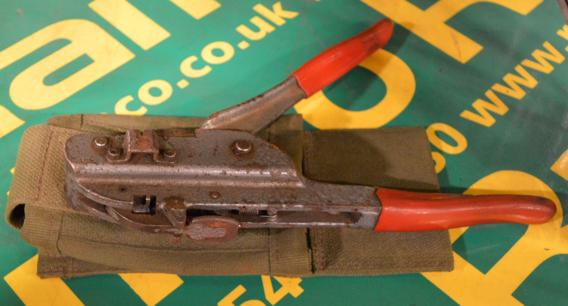 Heavy duty crimping pliers with carry pouch