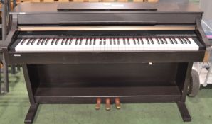 Yamaha Clavinova GH3 Electronic Keyboard.