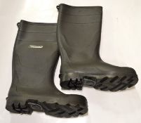 Dunlop Wellingtons Size 7