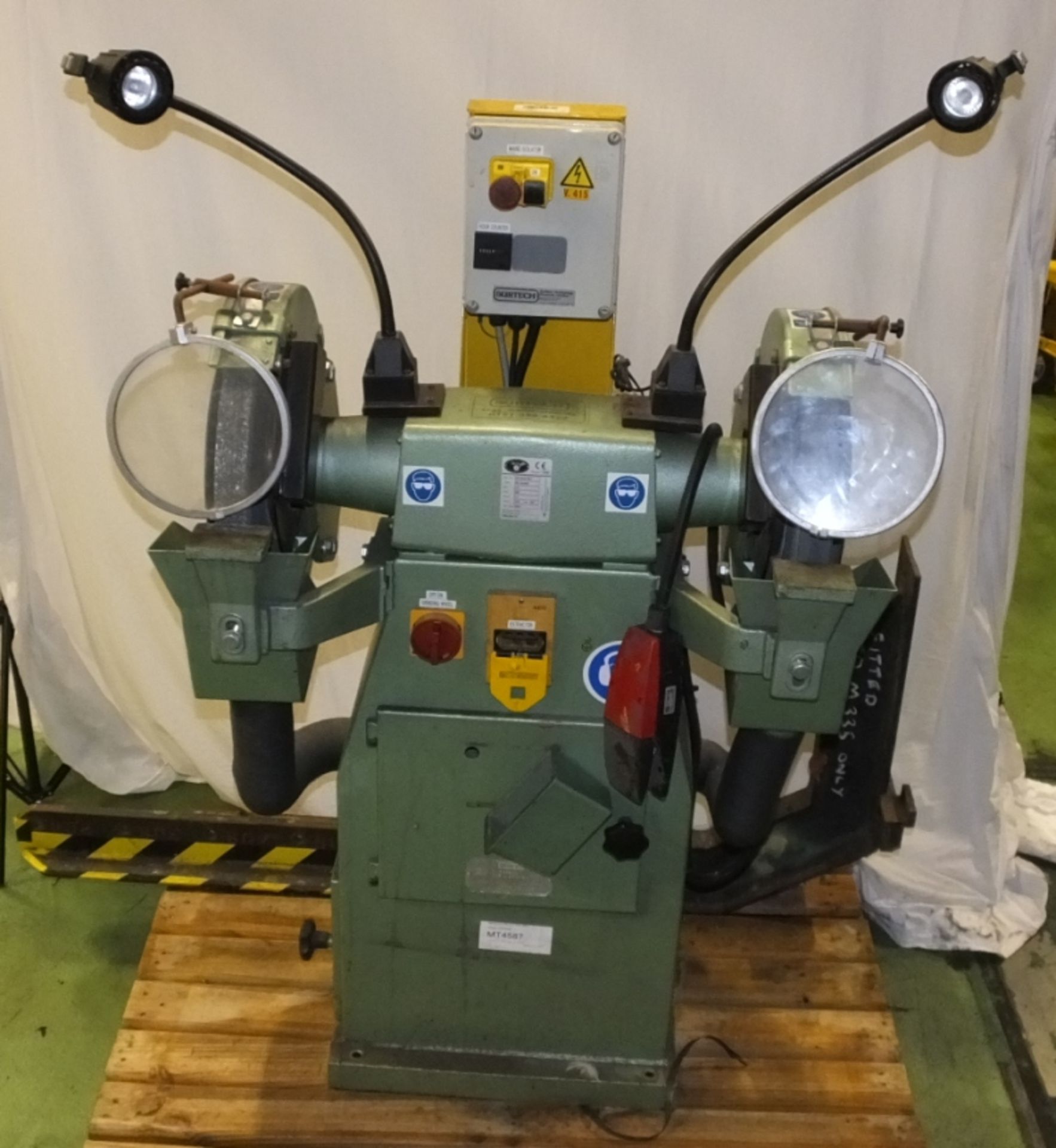 Roma Double Headed Grinder 30/40 - 400V - 5.1A - Serial 0512032.001 - hours run 40 - £5 Lo - Image 2 of 8