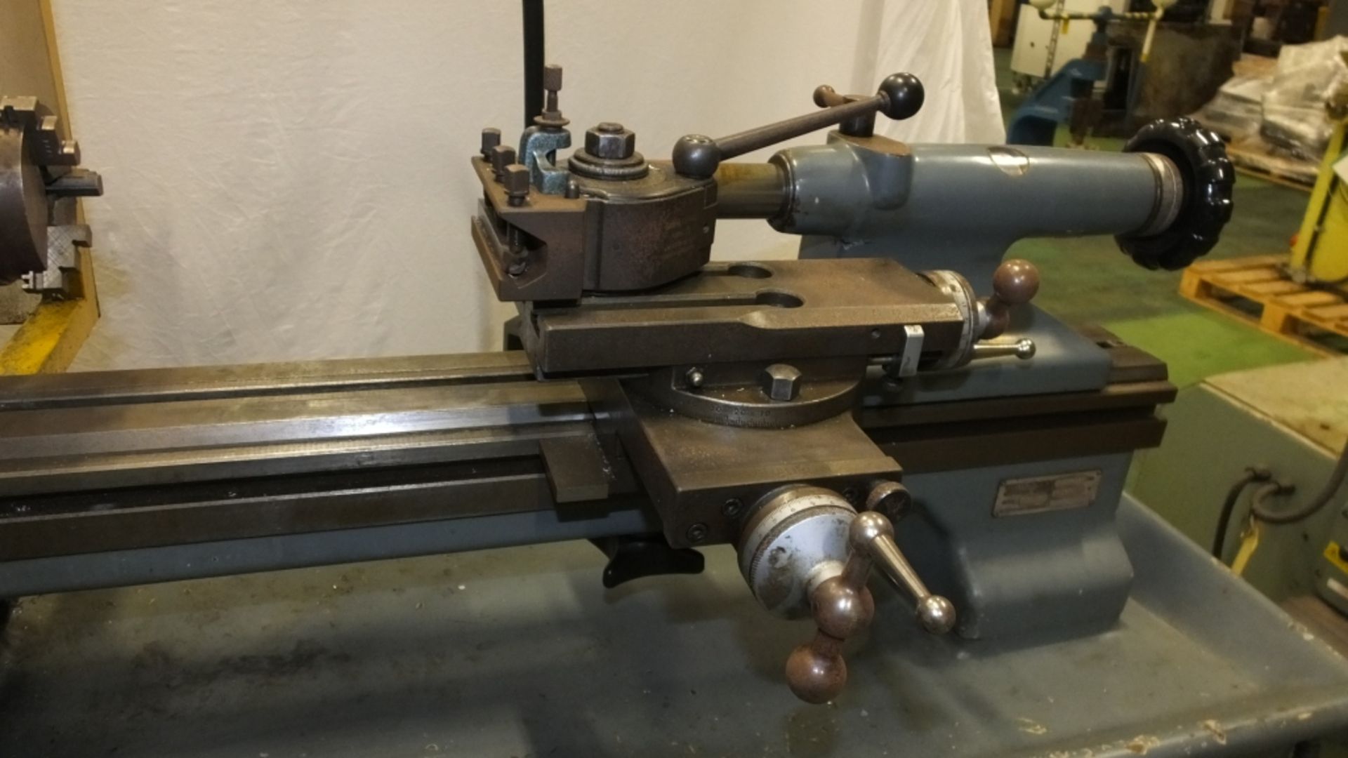 Schaublin S.A. Lathe Type 102-80 - 420V - Serial 250358 - £10 Loading Charge Applied to th - Image 3 of 15