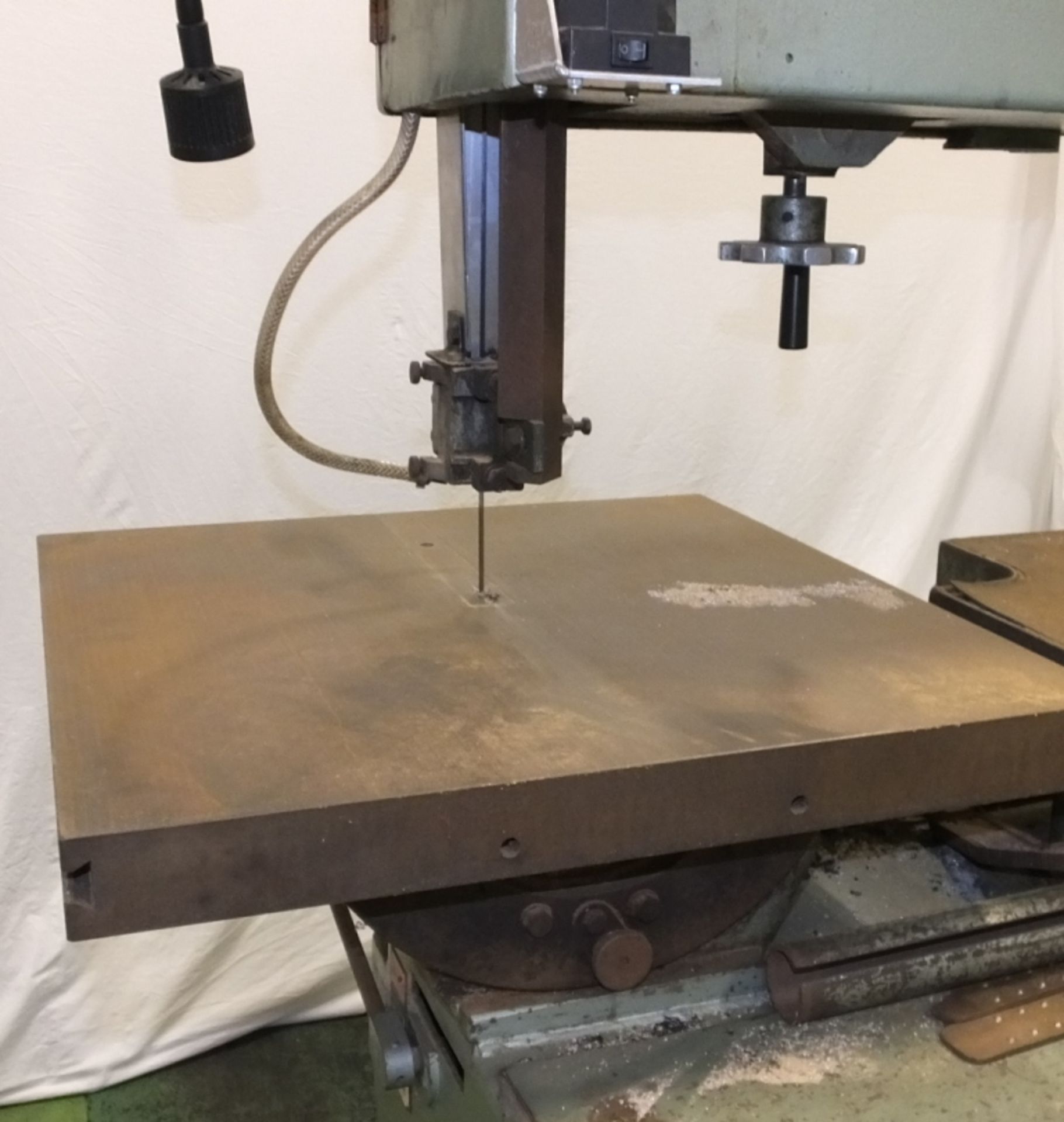 Hartle Midsaw "Minor Deepthroat" Tool Room Bandsaw - £20 Loading Charge Applied to this lo - Image 2 of 10