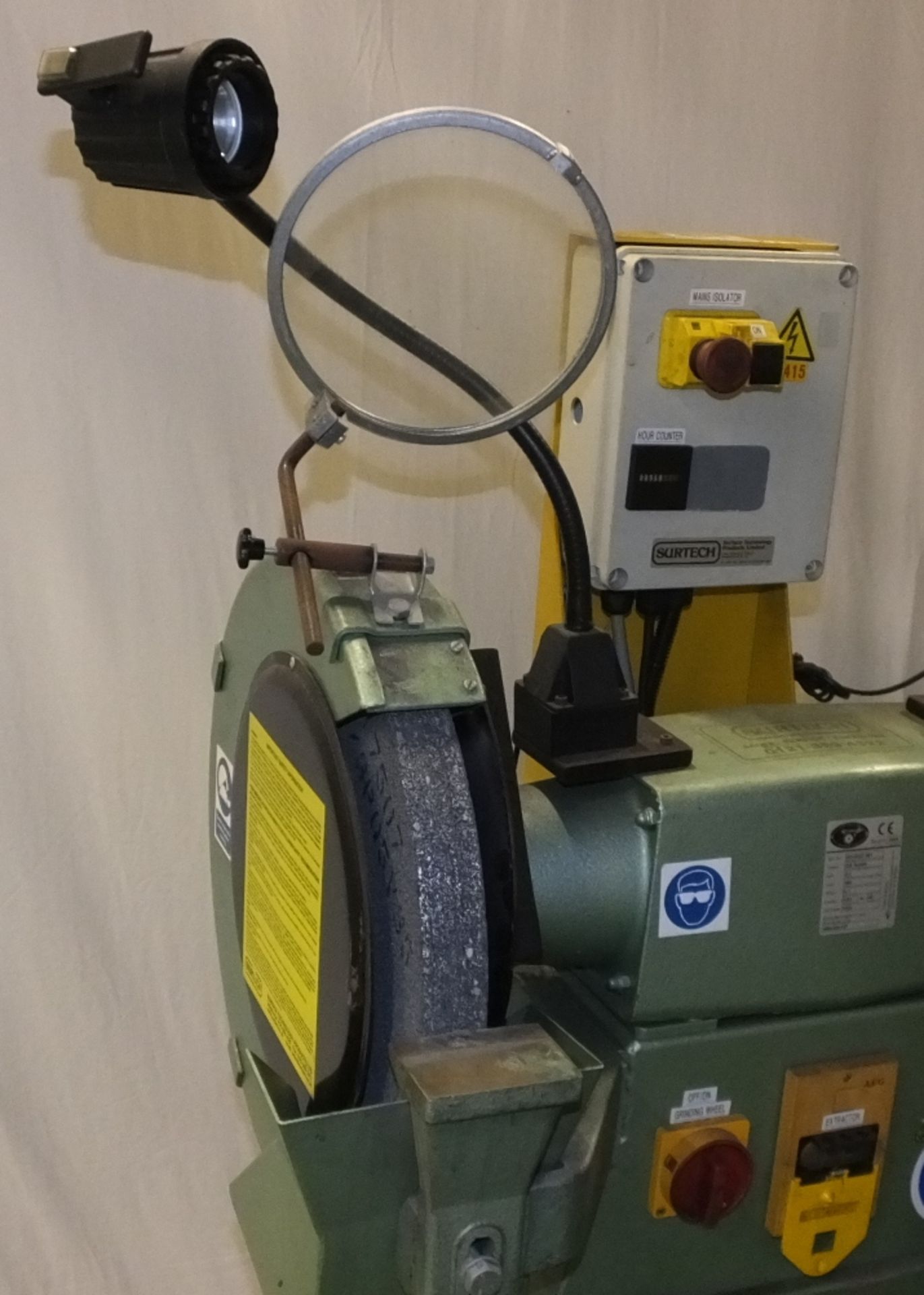 Roma Double Headed Grinder 30/40 - 400V - 5.1A - Serial 0512032.001 - hours run 40 - £5 Lo - Image 3 of 8