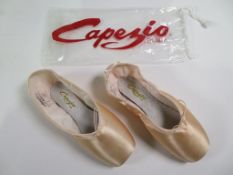 15 X PAIRS OF CAPEZIO GLISSE POINTE SHOES; 102; PINK