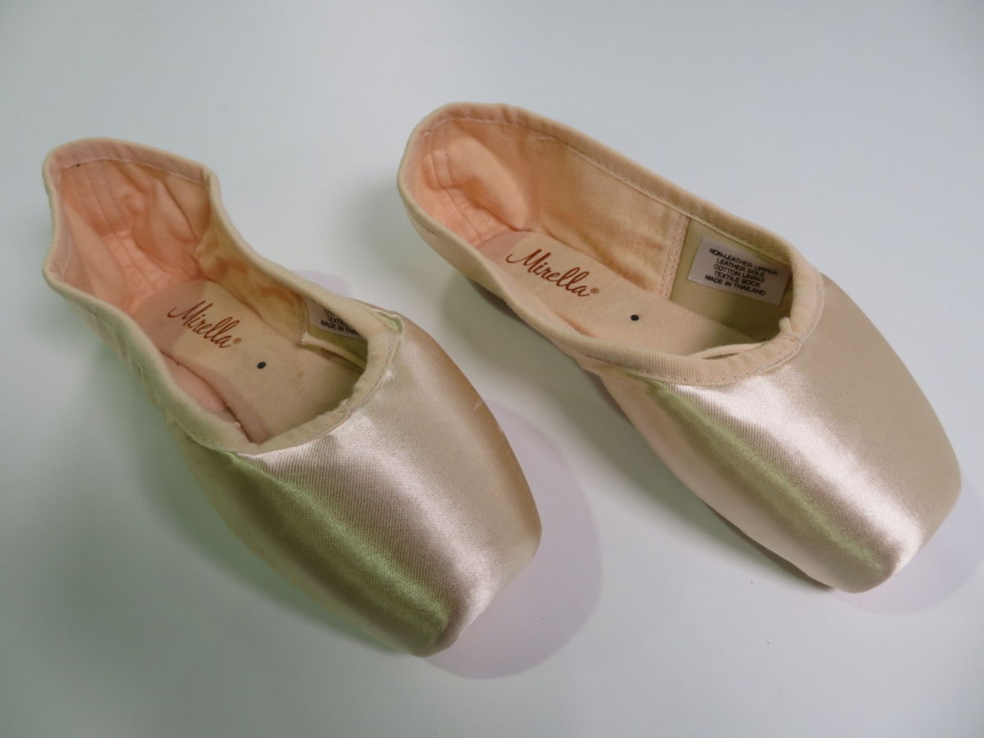APPROX. 57 X PAIRS OF MIRELLA WHISPER POINTE SHOES; MS140; PINK; VARIOUS SIZES