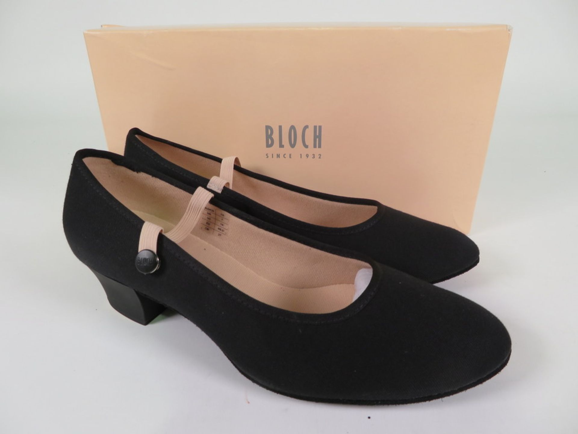 7 X PAIRS OF BLOCH MERRY JANE TAP SHOES; SO352G; BLACK - Image 3 of 5