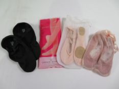 29 X PAIRS OF ASSORTED BALLET SLIPPERS; VARIOUS SIZES