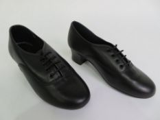 33 X PAIRS OF OXFORD LACE UP DANCE SHOES; BLACK; SIZE L2