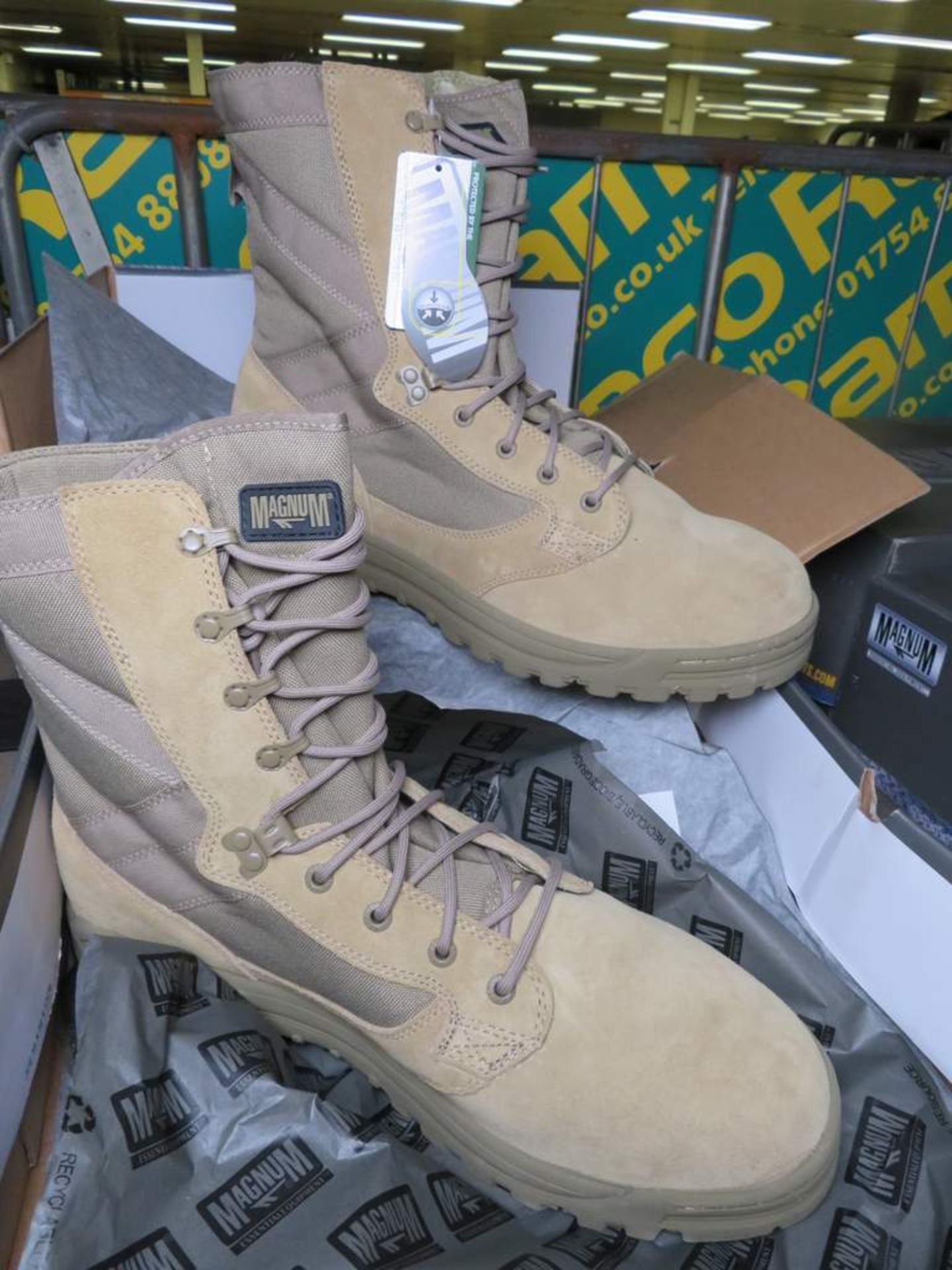 2x Magnum Amazon Desert Boots - New - Size 14L