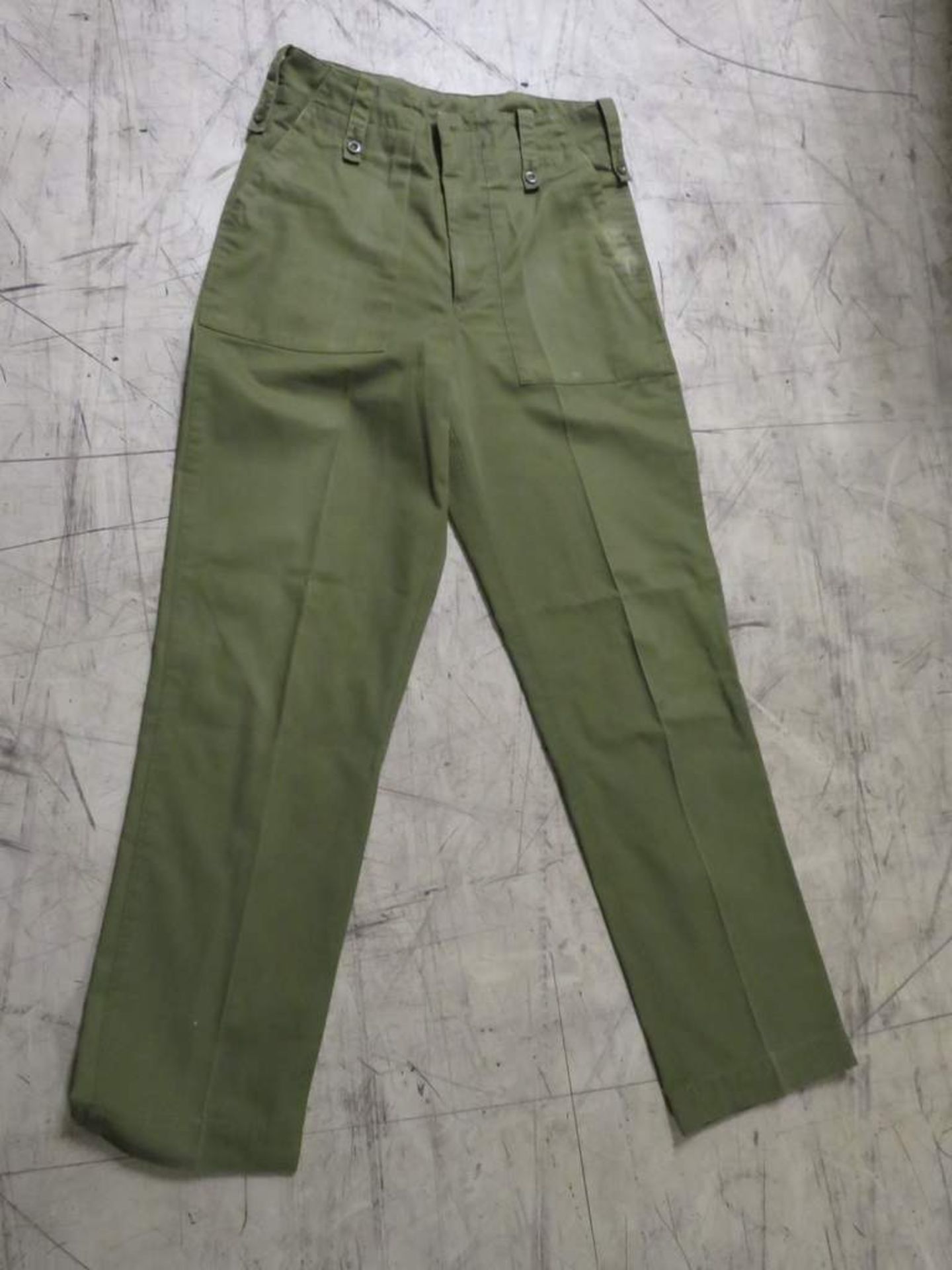 9x British Army Lightweight Green Trousers - Various sizes - Image 3 of 3