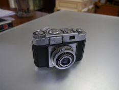 A Zeiss Ikon Contina with Novicar -Anastigmat Prontor-SVS lens