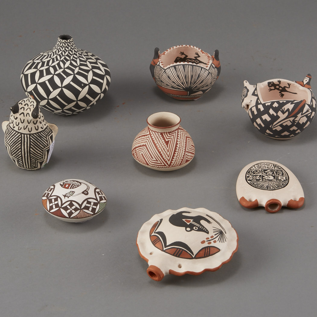 Group of 8 Acoma Pueblo Pottery - Image 3 of 15