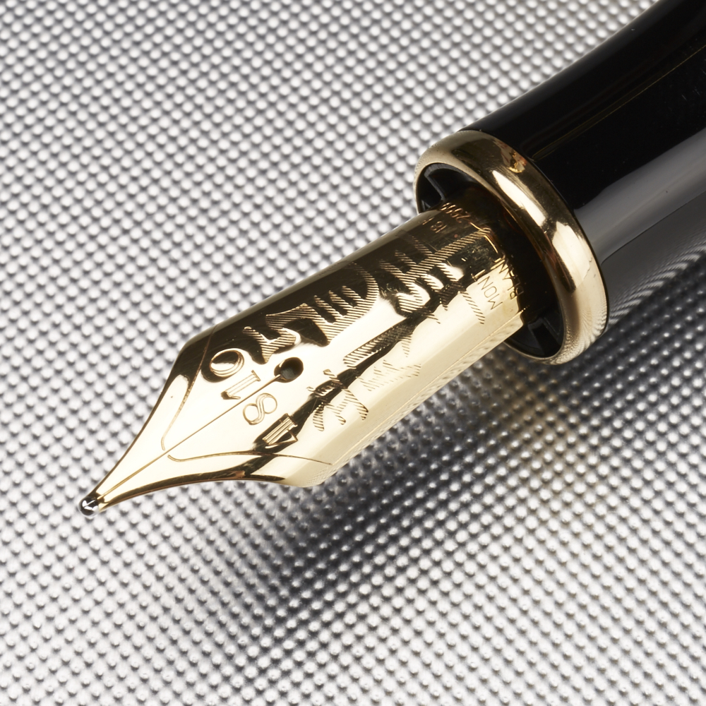 Montblanc Year of the Golden Dragon Meissen Porcelain Limited Edition Fountain Pen - Image 3 of 6