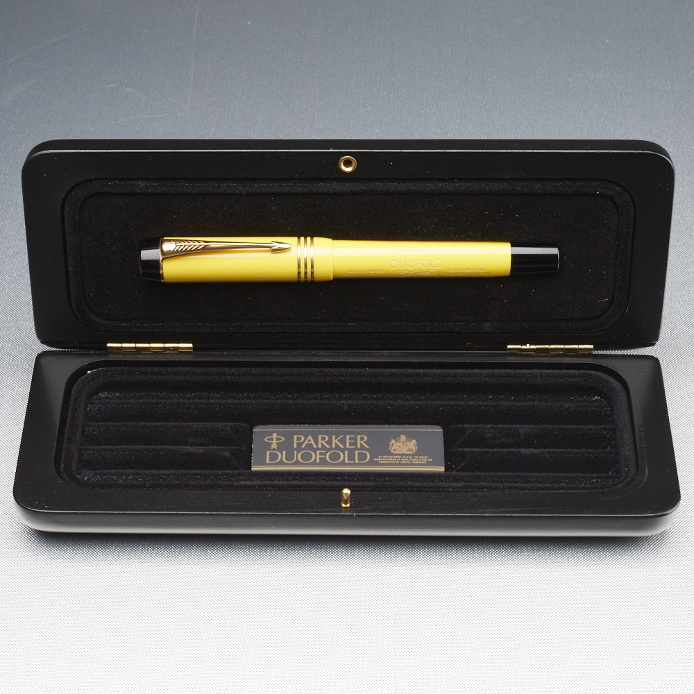 Parker Duofold Mandarin Yellow Fountain Pen - Image 2 of 3