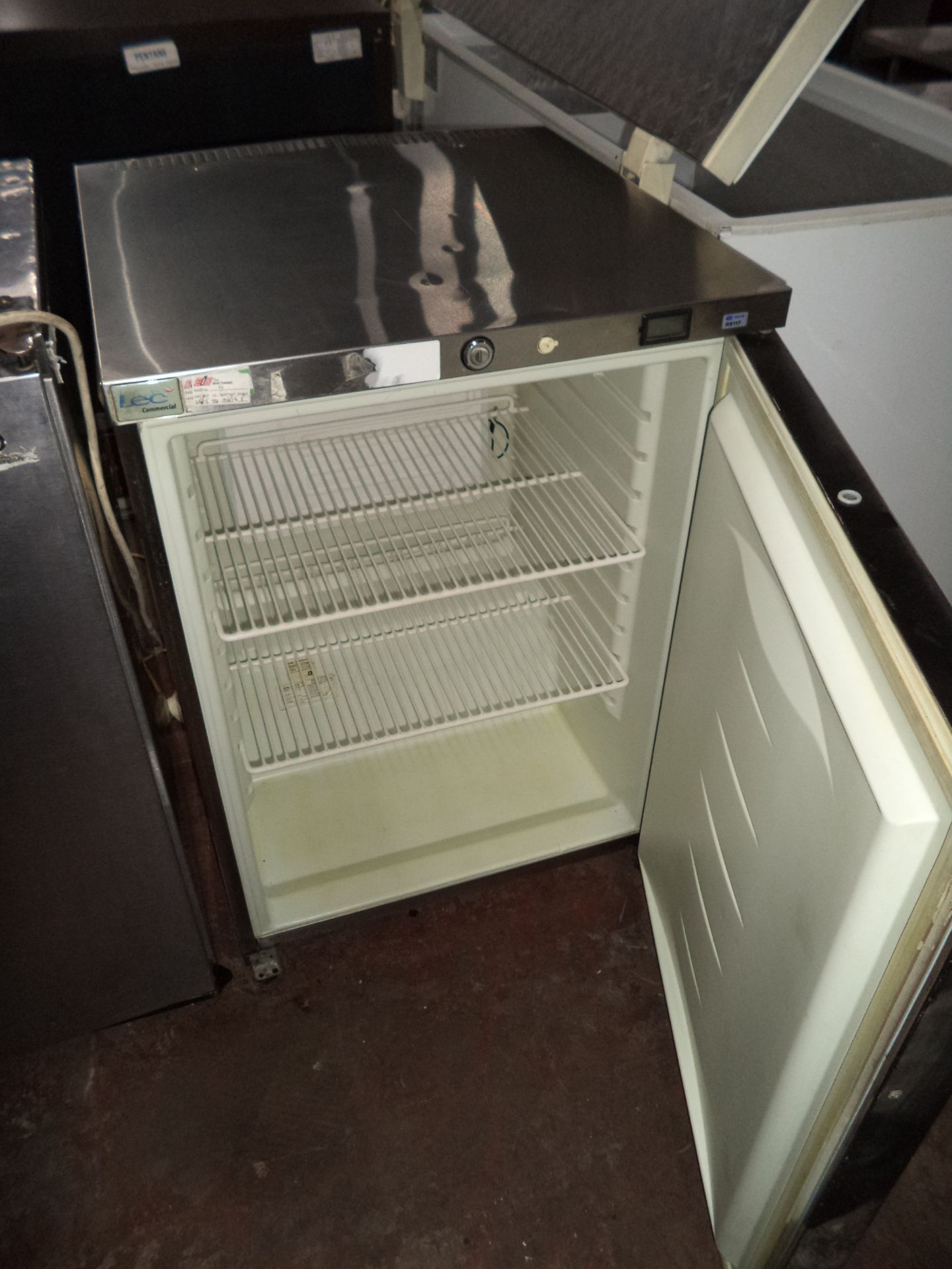 LEC stainless steel commercial counter height fridge IMPORTANT: Please remember goods successfully - Image 2 of 2