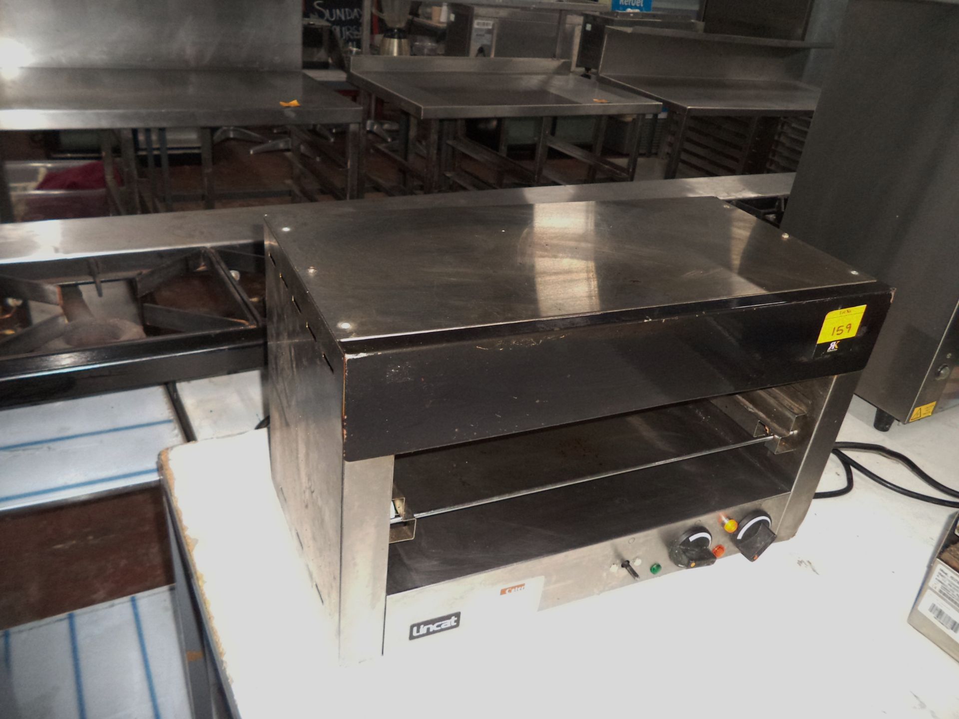 Lincat stainless steel compact overhead grill/salamander IMPORTANT: Please remember goods - Image 3 of 3