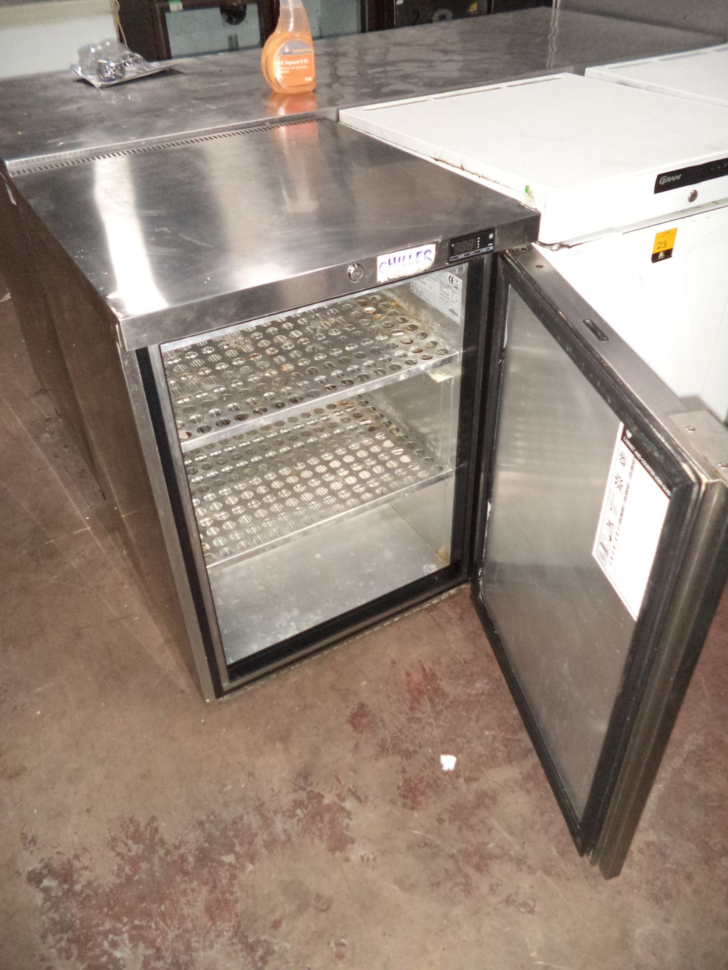 Foster stainless steel counter height fridge, model LR150 IMPORTANT: Please remember goods - Image 2 of 3