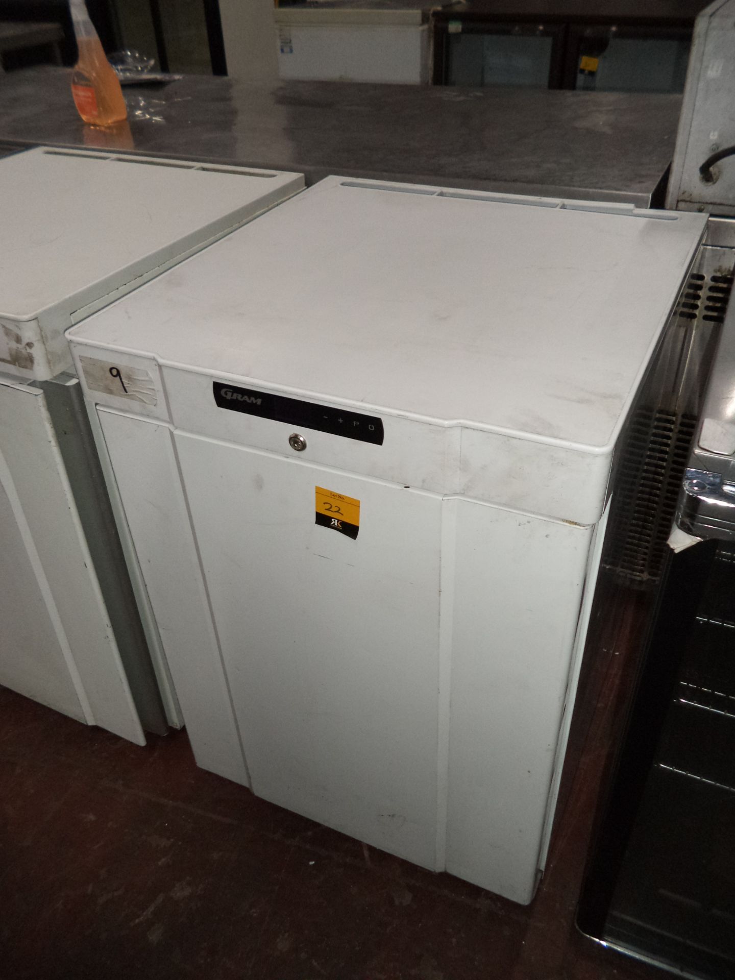 Gram counter height fridge, model K210 IMPORTANT: Please remember goods successfully bid upon must