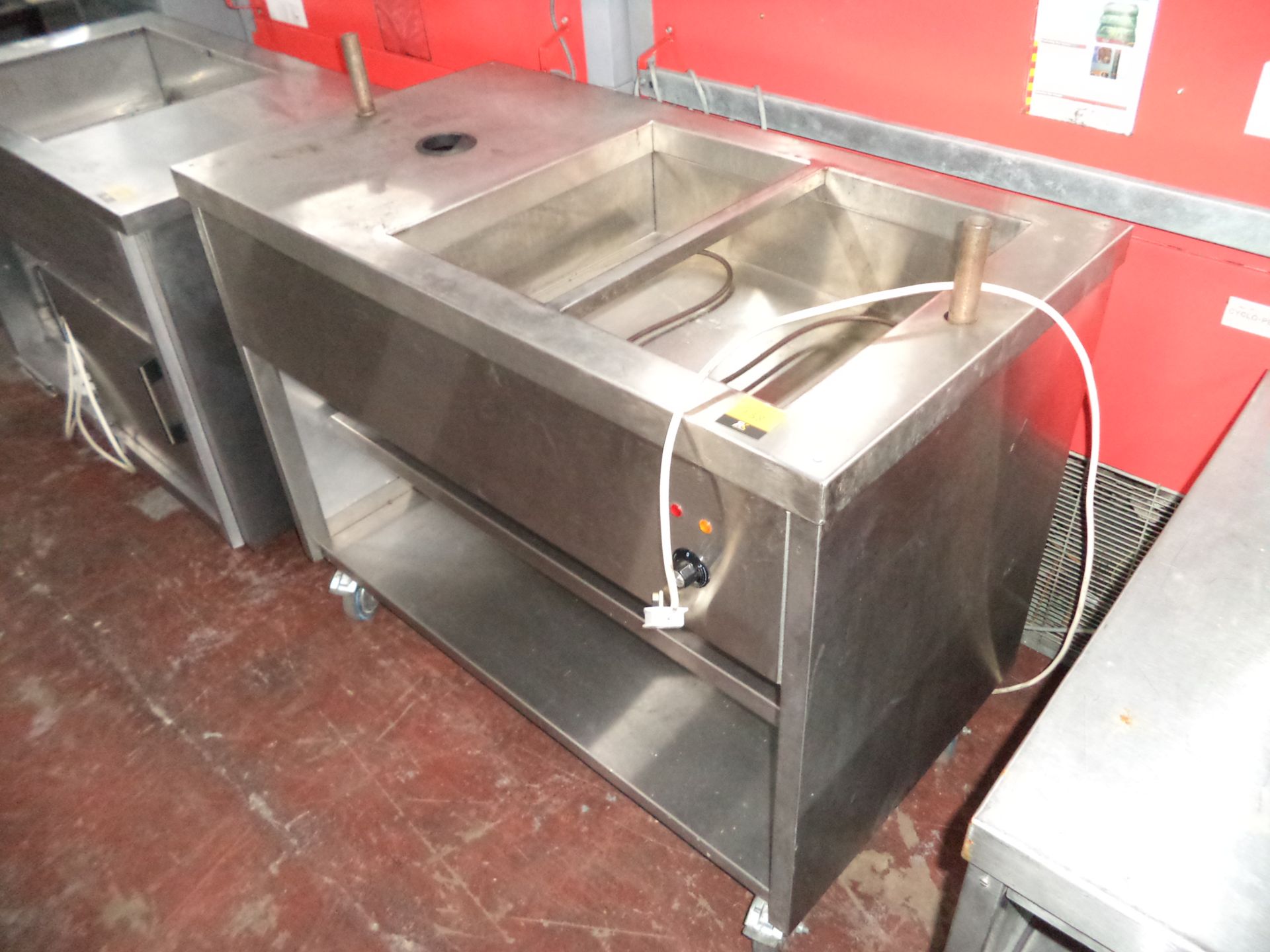 Large stainless steel mobile warming system circa 1200mm x 650mm IMPORTANT: Please remember goods