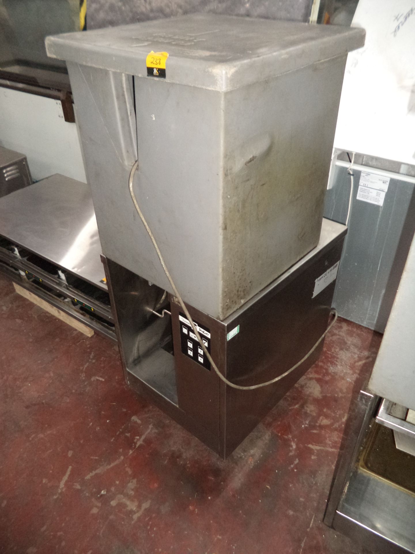 Frymaster Sinbad chip dispenser IMPORTANT: Please remember goods successfully bid upon must be