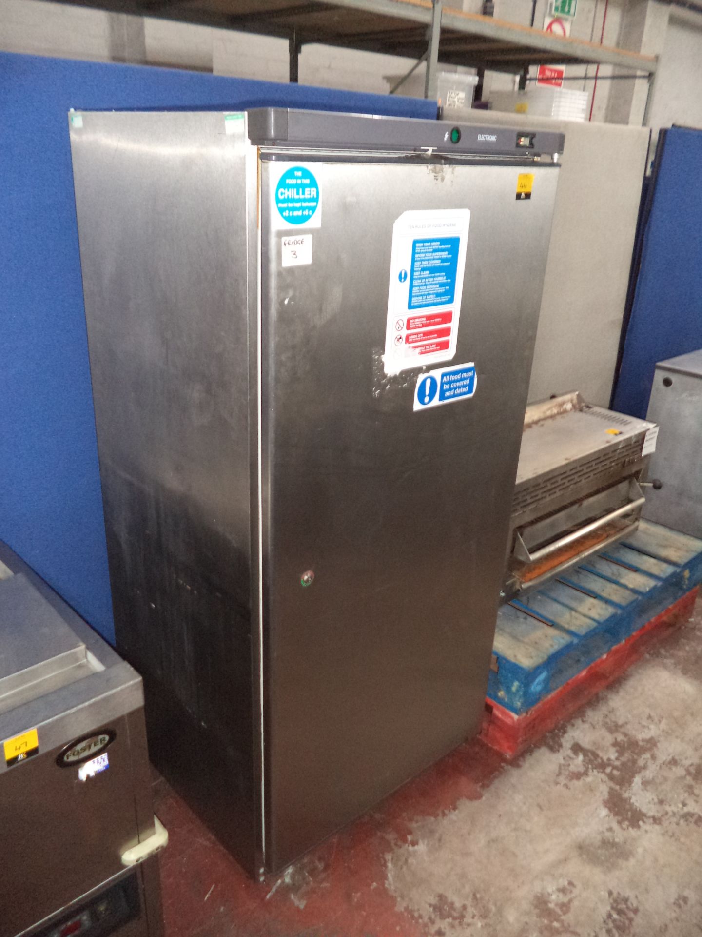 Iarp wide tall silver fridge, model ABX500PV IMPORTANT: Please remember goods successfully bid - Image 2 of 4