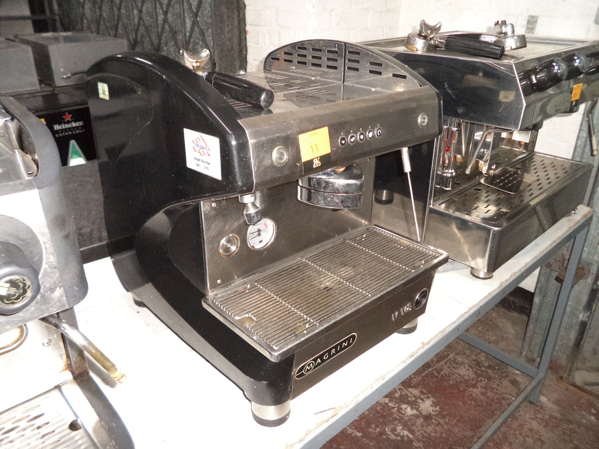 Magrini V/va S stainless steel single head commercial coffee machine IMPORTANT: Please remember - Bild 2 aus 3