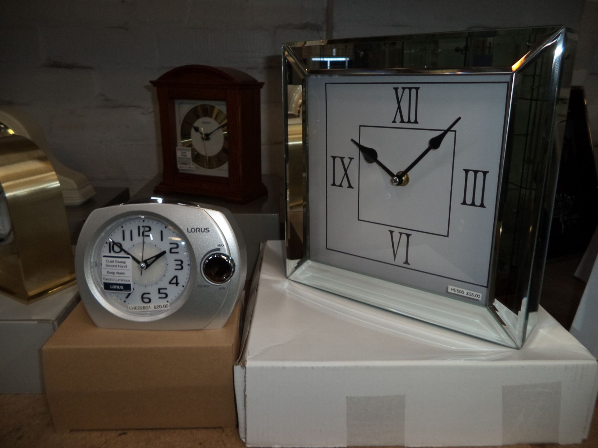 8 off mostly Seiko carriage & wall clocks plus Lorus alarm clock with RRPs up to £90 per clock - Image 6 of 6