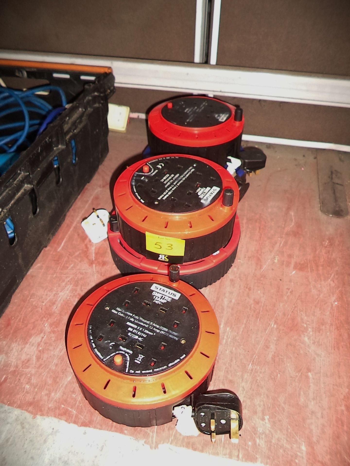 5 off assorted 5 & 10m electrical extension reels IMPORTANT: Please remember goods successfully